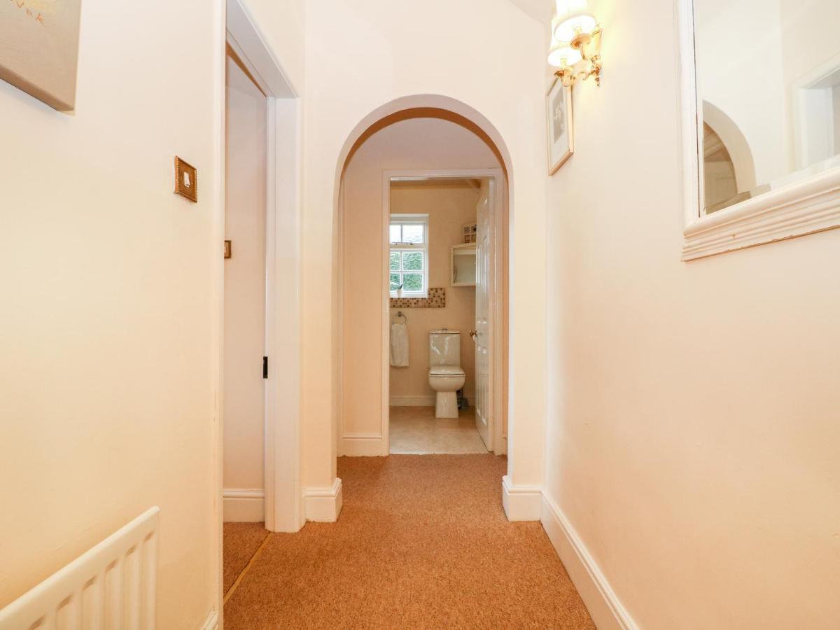 Blundell'S Cottage Broadway  Bagian luar foto