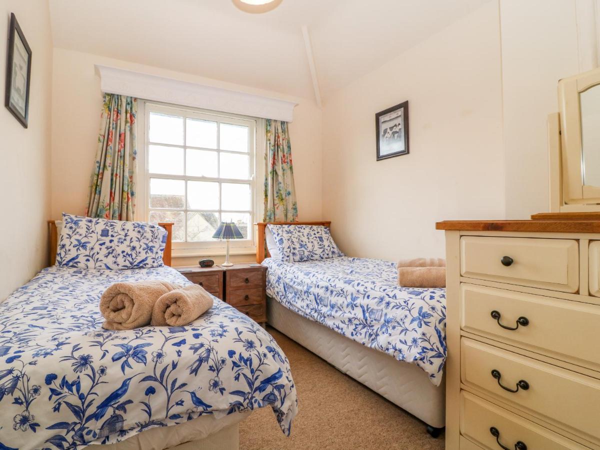 Blundell'S Cottage Broadway  Bagian luar foto